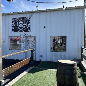 Boneyard Beer - the outside of the building - Breweries Near Me - Bend, Oregon Boneyard Beer - the outside of the building - Breweries Near Me - Bend, Oregon