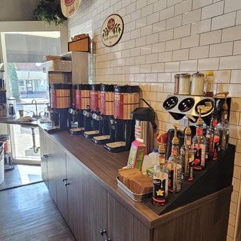 Davidovich Bakery - Coffee section - Cafes Near Me - Madison, New Jersey
