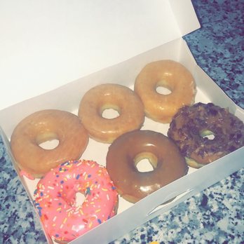 Olivia's Donut Shoppe - Sprinkle / maple glazed / bacon / regular glazed donuts - Donuts Near Me - Pearland, Texas Olivia's Donut Shoppe - Sprinkle / maple glazed / bacon / regular glazed donuts - Donuts Near Me - Pearland, Texas