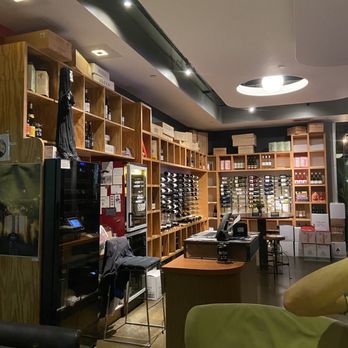Wine Lab - Wine Bars Near Me - Costa Mesa, California