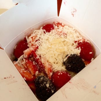 Flake - $7.75 Sambazon Acai bowl (to-go): frozen acai sorbet, Nature's Path organic hemp granola, and sliced bananas + coconut shavings! - Breakfast & Brunch Near Me - Venice, California Flake - $7.75 Sambazon Acai bowl (to-go): frozen acai sorbet, Nature's Path organic hemp granola, and sliced bananas + coconut shavings! - Breakfast & Brunch Near Me - Venice, California