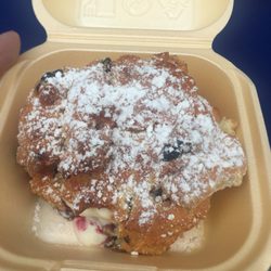 Deirdre's Cafe and Deli - Raisin Scone with berries and cream