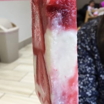 La Michoacana Premium - Strawberry and milk (Paletas de Crema) cream Popsicle. $1.99 - Ice Cream & Frozen Yogurt Near Me - Chicago, Illinois