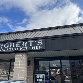 Robert's Scratch Kitchen - New American Near Me - Totowa, New Jersey