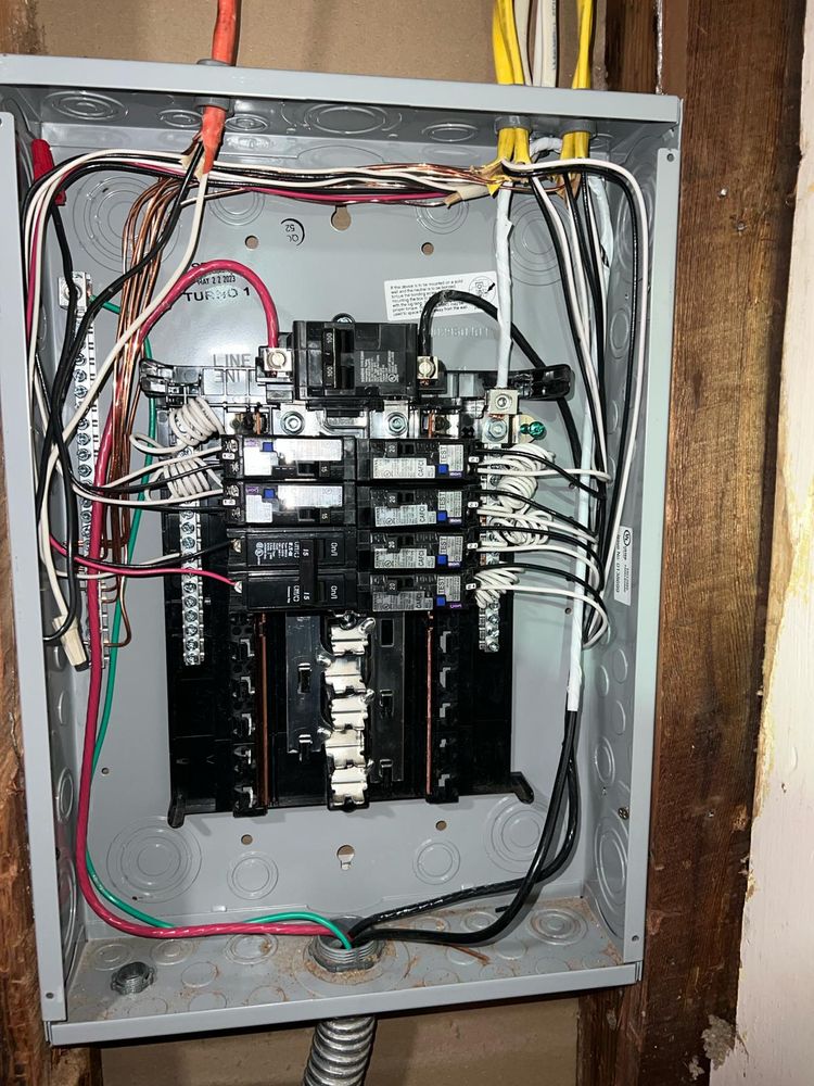 Slide of Betos Electric