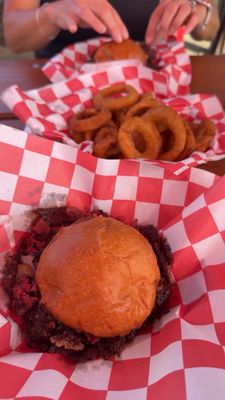 Steadfast Diner by null