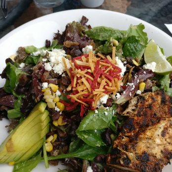 Earls Kitchen + Bar - Sante Fe Salad - Canadian (New) Near Me - Mississauga, Ontario