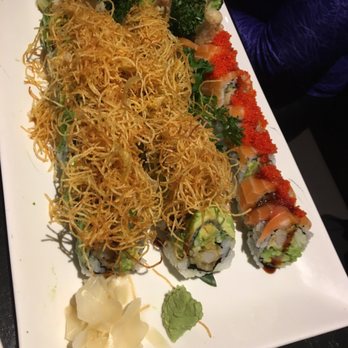 MiKi Sushi - Dragon Roll Combo - Delicious!! - Sushi Bars Near Me - Markham, Ontario