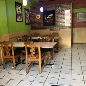 El Molcajete - Interior - Mexican Near Me - Louisville, Kentucky El Molcajete - Interior - Mexican Near Me - Louisville, Kentucky