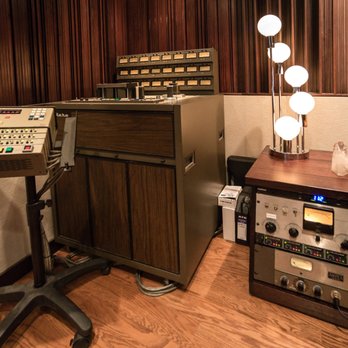 Rarefied Recording - Tape machine and side table rack gear - Recording & Rehearsal Studios Near Me Rarefied Recording - Tape machine and side table rack gear - Recording & Rehearsal Studios Near Me