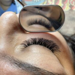 Pecos nails & lashes