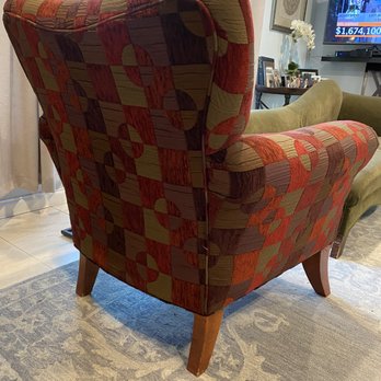 Vazquez Upholstery - Chair, before - Furniture Reupholstery Near Me - Santa Ana, California Vazquez Upholstery - Chair, before - Furniture Reupholstery Near Me - Santa Ana, California