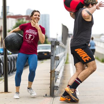 Greenpoint Athletics - Bridge runs - Gyms Near Me - Brooklyn, New York Greenpoint Athletics - Bridge runs - Gyms Near Me - Brooklyn, New York