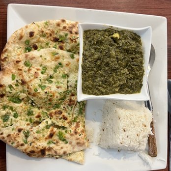 Coriander - Saag paneer and Coriander Bullet Naan - Indian Near Me - Denver, Colorado Coriander - Saag paneer and Coriander Bullet Naan - Indian Near Me - Denver, Colorado