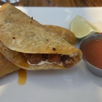 Verde Kitchen & Cocktails - Quesadilla De Chorizo Con Papa - Mexican Near Me - Bay Shore, New York Verde Kitchen & Cocktails - Quesadilla De Chorizo Con Papa - Mexican Near Me - Bay Shore, New York