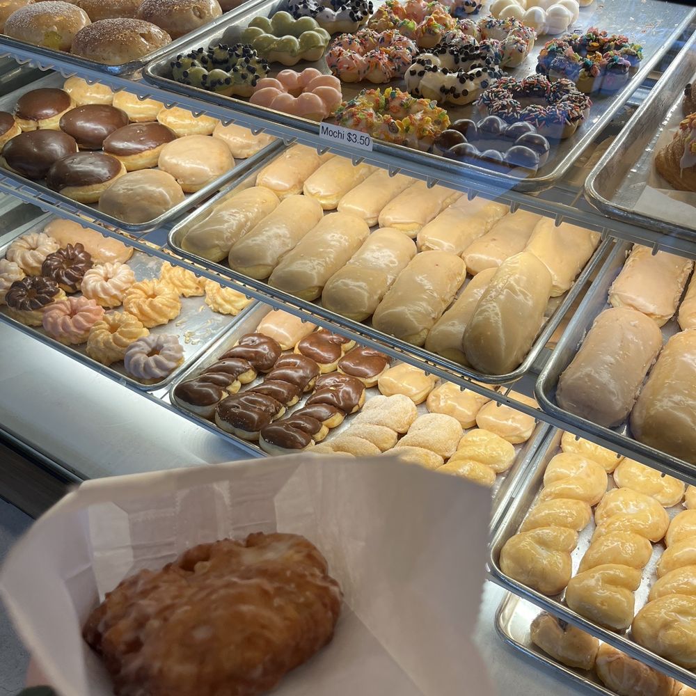 Donuts & Coffey - Bubble Tea Near Me - Sacramento, California