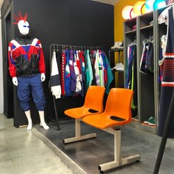 Pop Closet