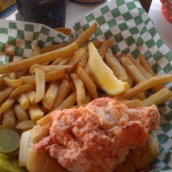 CabbyShack - The Cabby Shack Lobster Roll and Fries - Seafood Near Me - Plymouth, Massachusetts