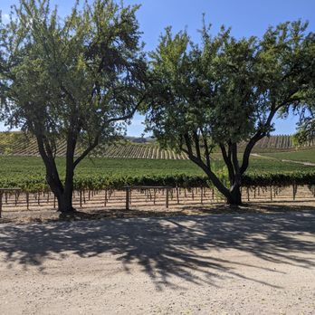 The Fableist Wine - Wineries Near Me - Templeton, California