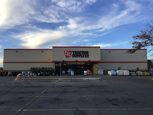 Tractor Supply Co Columbus Photos