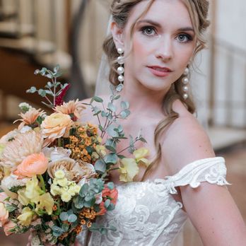 Arches Floral Design - Florists Near Me - Reno, Nevada Arches Floral Design - Florists Near Me - Reno, Nevada