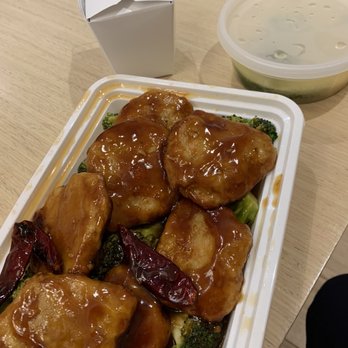 Luanne's Wild Ginger - General Tsoy's, rice and soup - Vegan Near Me - Brooklyn, New York