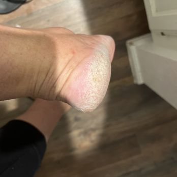 IntelliTec College - My heels I know they're all in training but come on. This is ridiculous and I was too embarrassed to say anything so I just left waste of $ - Vocational & Technical School Near Me - Pueblo, Colorado