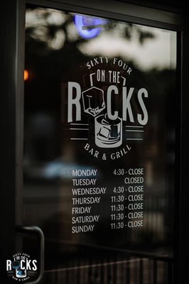 64 On The Rocks by null