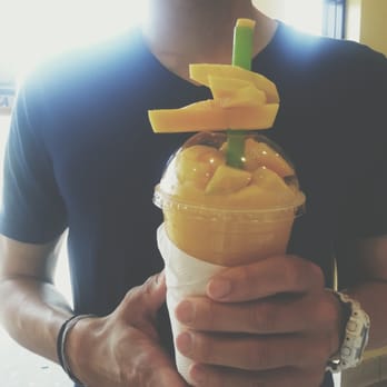 Cascada Refrescante - Mango smoothie - Juice Bars & Smoothies Near Me - Los Angeles, California Cascada Refrescante - Mango smoothie - Juice Bars & Smoothies Near Me - Los Angeles, California