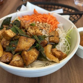 Thanh Thanh Cafe - Lemongrass tofu vermicelli - Vietnamese Near Me - San Francisco, California Thanh Thanh Cafe - Lemongrass tofu vermicelli - Vietnamese Near Me - San Francisco, California