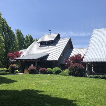 Red Lily Vineyards - Wine Tasting Room Near Me - Jacksonville, Oregon Red Lily Vineyards - Wine Tasting Room Near Me - Jacksonville, Oregon