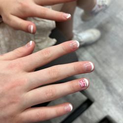 C & C Nails - Nail with floral design