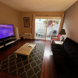 Lucy House & Office Cleaning - Living room