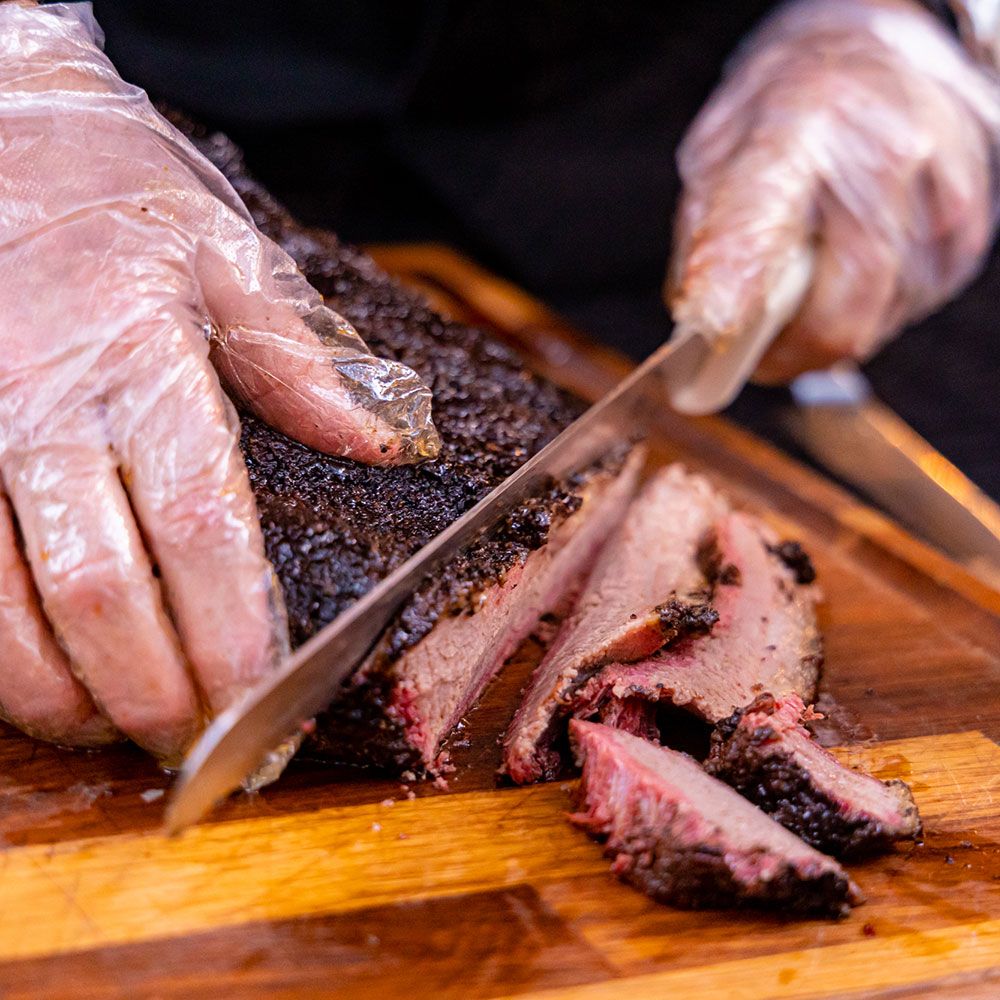 LOVE AND SMOKE BARBECUE Logo
