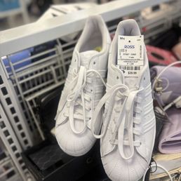 Shoes I bought a week for $40 and Ross claiming their true value is $15 6 days later and won't honor a return at purchased price. Shoes I bought a week for $40 and Ross claiming their true value is $15 6 days later and won't honor a return at purchased price.