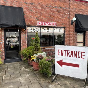 Jeremy's Farm to Table - Outside - New American Near Me - Chehalis, Washington