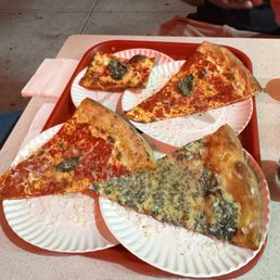 Spinach pizza, LARGE Round Fresh MOZZ MARGHERITA Spinach pizza, LARGE Round Fresh MOZZ MARGHERITA