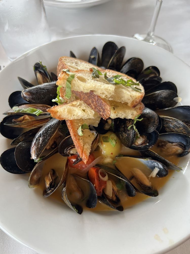 Pier 29 Waterfront Restaurant