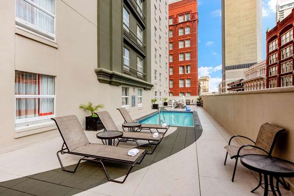La Quinta Inn & Suites by Wyndham New Orleans Downtown by null