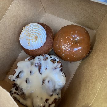 Bonrue Bakery - Key lime pie (top left), salted Caramel [something] - Bakeries Near Me - St George, Utah