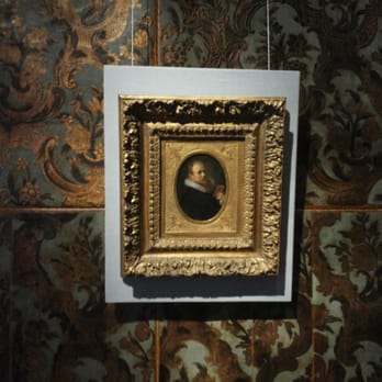 Frans Hals Museum - Beautiful wall decoration - Museums Near Me - Haarlem, New Hampshire