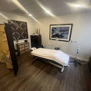 Sacred Hands - The magic healing place - Acupuncture Near Me - Los Angeles, California Sacred Hands - The magic healing place - Acupuncture Near Me - Los Angeles, California