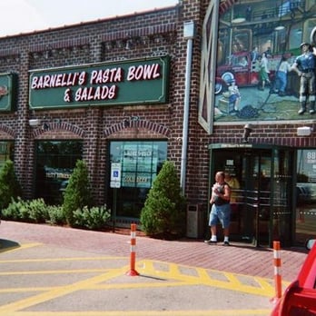 Barnelli's - Thanks Patricia B for the photo borrowed from Portillos! - Italian Near Me - Niles, Illinois