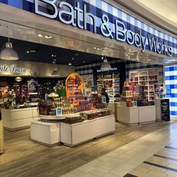 Bath & Body Works