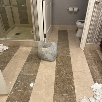 Caesars Palace - Awful "room service" advertised as a "nice" hotel just to show up as door dash - Hotels Near Me - Las Vegas, Nevada Caesars Palace - Awful "room service" advertised as a "nice" hotel just to show up as door dash - Hotels Near Me - Las Vegas, Nevada