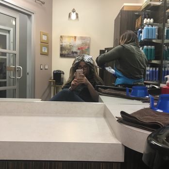 Nicole Rotto Styling - Processing time - Hair Salons Near Me - Chicago, Illinois
