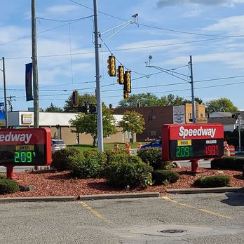Speedway - Signs - Gas Stations Near Me - Fraser, Michigan Speedway - Signs - Gas Stations Near Me - Fraser, Michigan