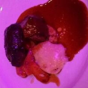 Bear Mountain Inn - Filet Mignon with mash! Everyone seemed to enjoy - Hotels Near Me - Bear Mountain, New York