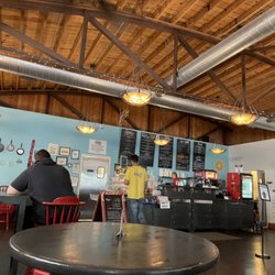 Cravings Bistro