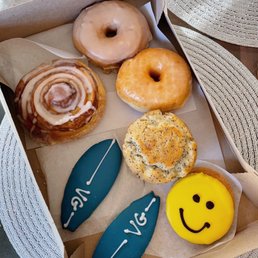 VG DONUTS & BAKERY - Updated November 2025 - 1095 Photos & 1621 Reviews